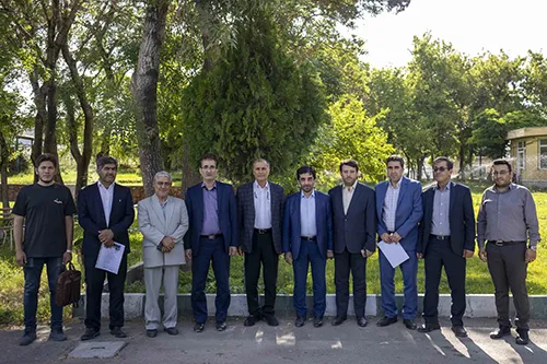 بازدید از دستاوردهای کشاورزی و شرکت های دانش بنیان پارک علم و فناوری آذربایجان شرقی